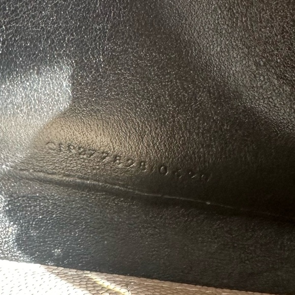 YSL Monogram Large Chain Wallet Classis Cassandre in Grain De Poudre Dark Beige - Picture 12 of 12